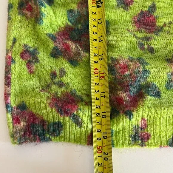 NWT J.Crew Brushed wool blend crewneck sweater / lemon rose garden - Picture 4 of 10